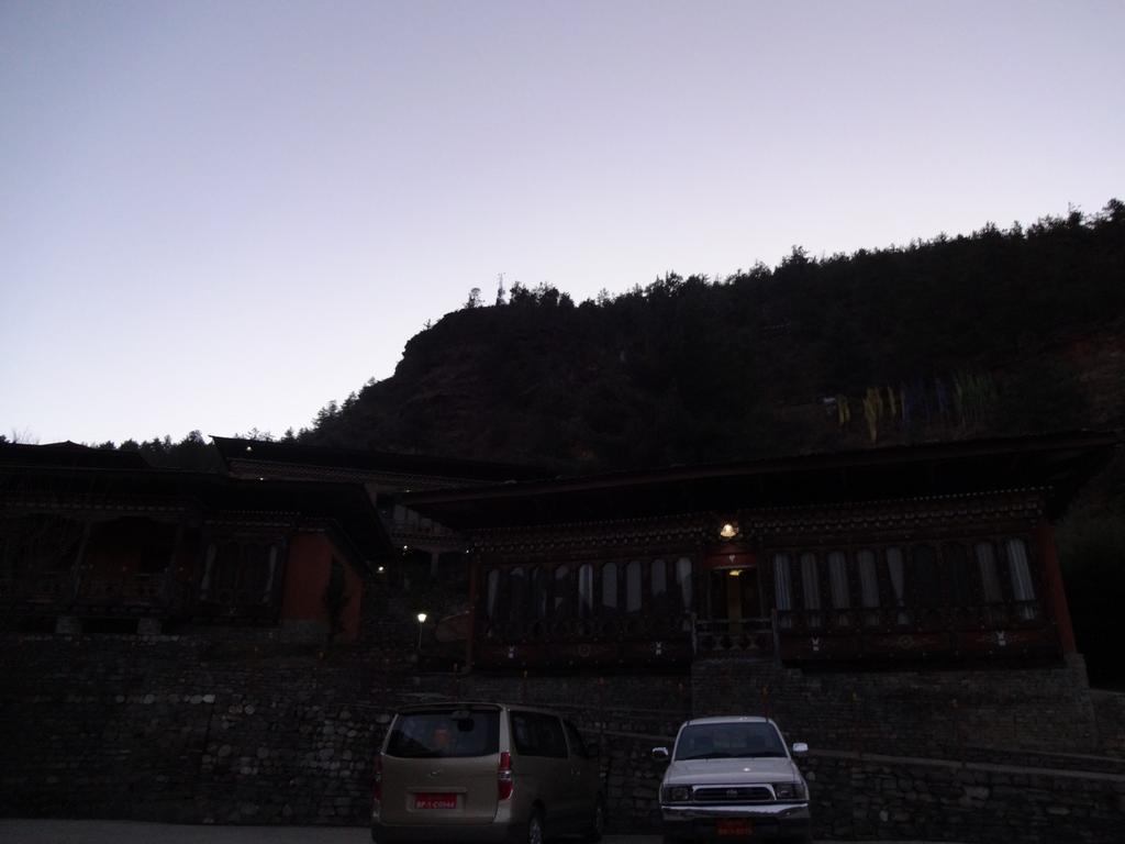 Tashi Namgay Resort Паро Екстериор снимка