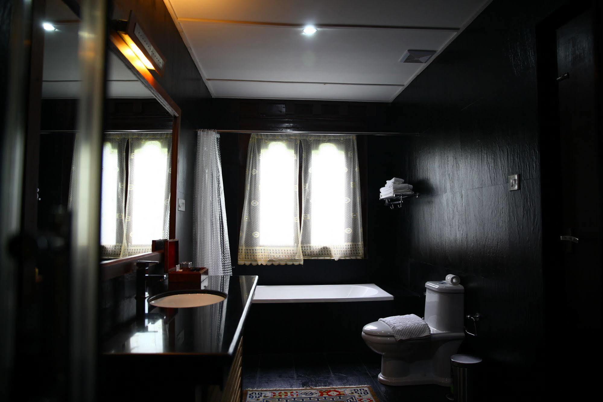 Tashi Namgay Resort Паро Екстериор снимка