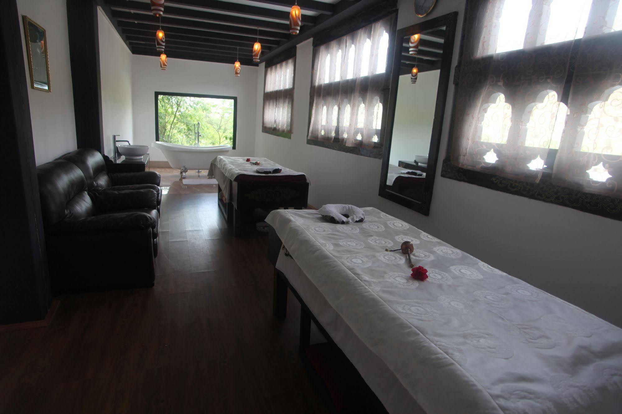 Tashi Namgay Resort Паро Екстериор снимка